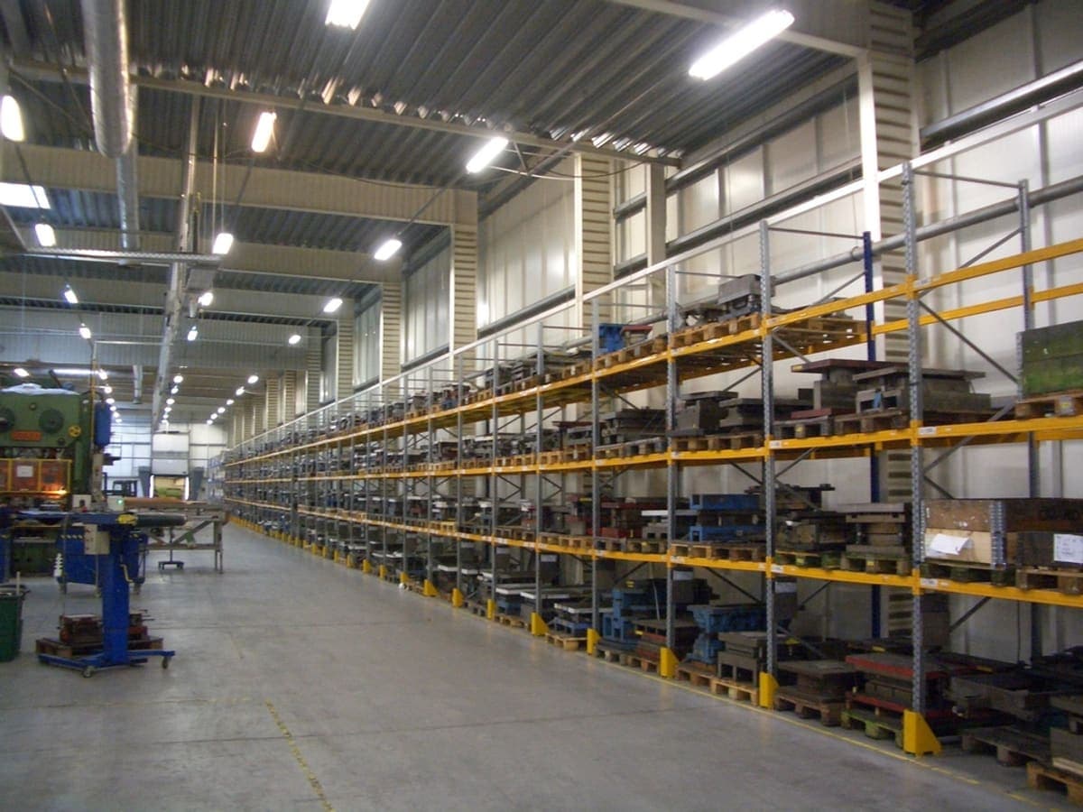 Warehouse capacity